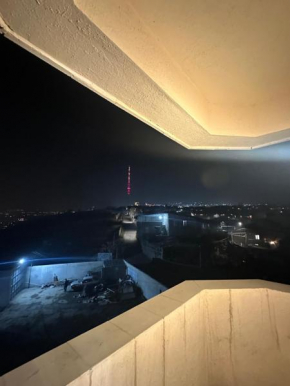 Apartment with a beautiful view of the city
